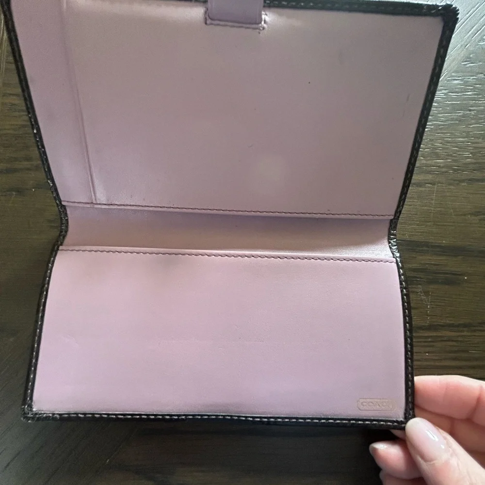 Coach Madison Signature Vintage Canvas Wallet and Checkbook Set - Picture 10 of 13